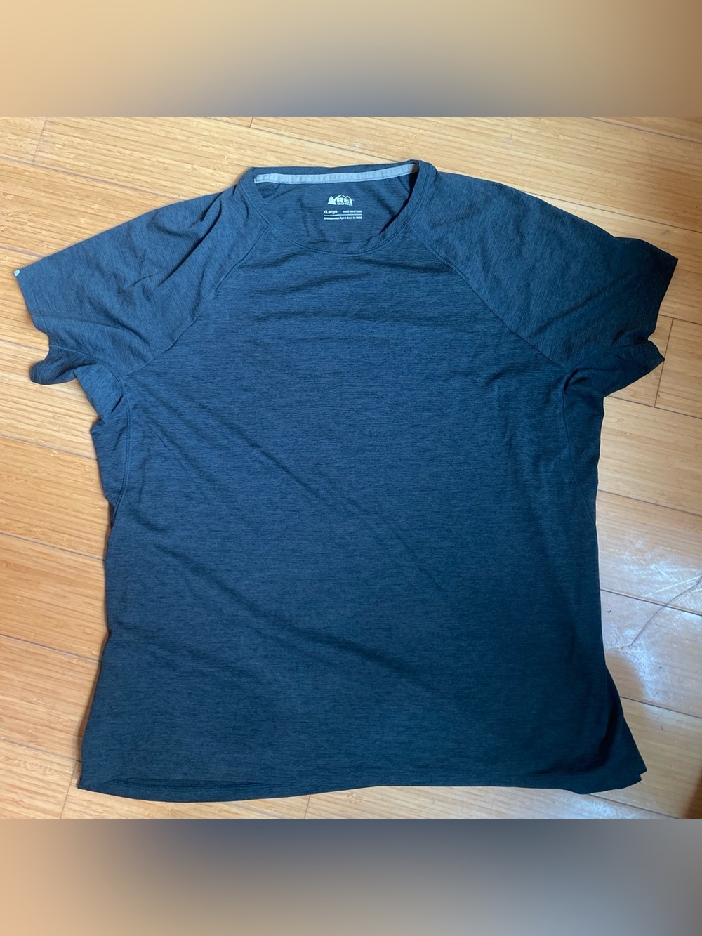 REI Women’s Gray Short-Sleeve Crew Tee